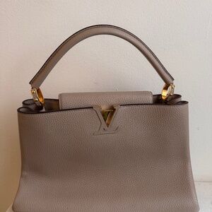 Louis Vuitton Capucines GM Elephant Grey Leather Top Handle Bag